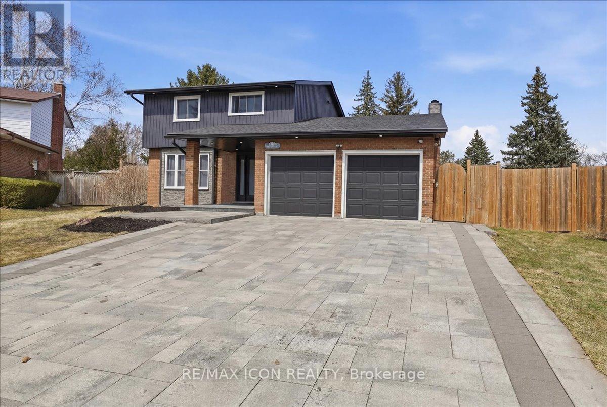 112 White Oak Place, Waterloo, Ontario  N2V 1B2 - Photo 2 - X12940322