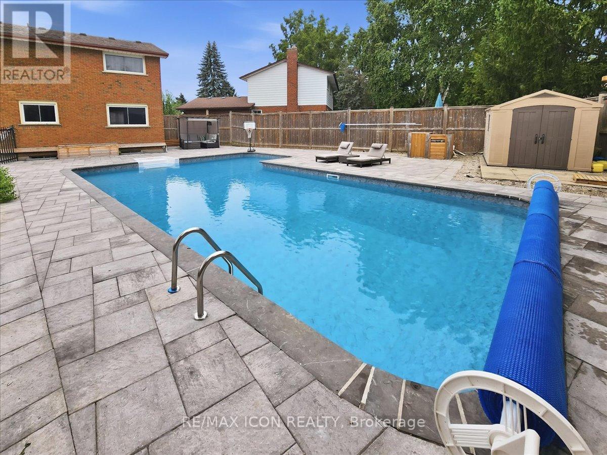 112 White Oak Place, Waterloo, Ontario  N2V 1B2 - Photo 37 - X12940322