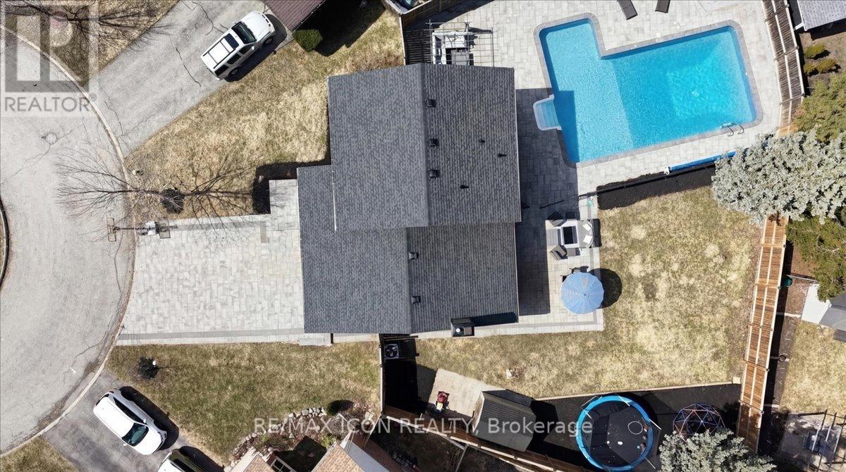 112 White Oak Place, Waterloo, Ontario  N2V 1B2 - Photo 42 - X12940322