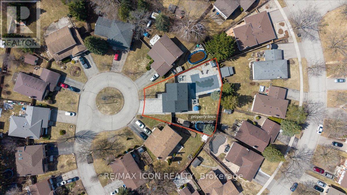 112 White Oak Place, Waterloo, Ontario  N2V 1B2 - Photo 44 - X12940322