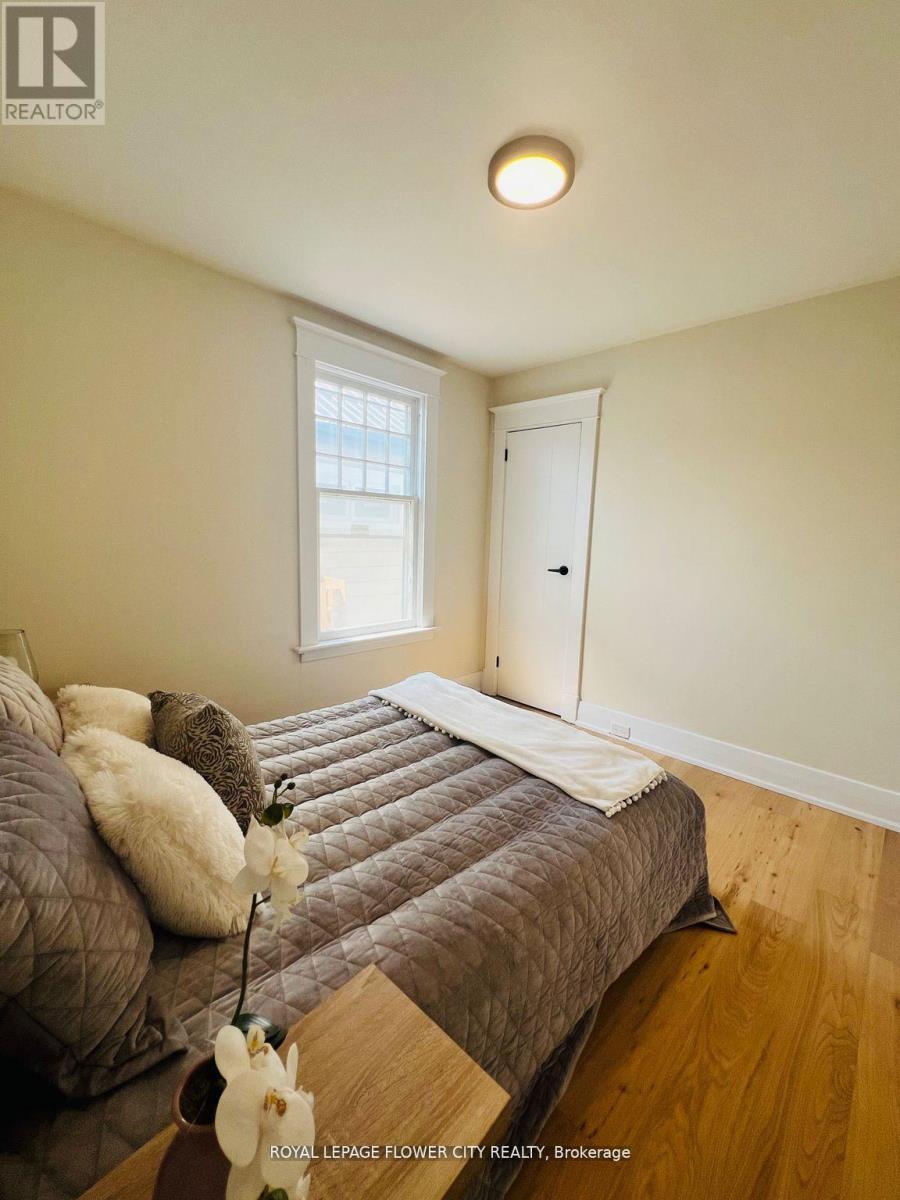 346 Wharncliffe Road, London South, Ontario  N6J 2L8 - Photo 16 - X12940374