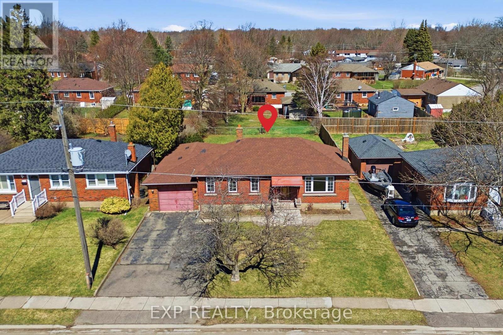 5893 CARMAN STREET, Niagara Falls, Ontario