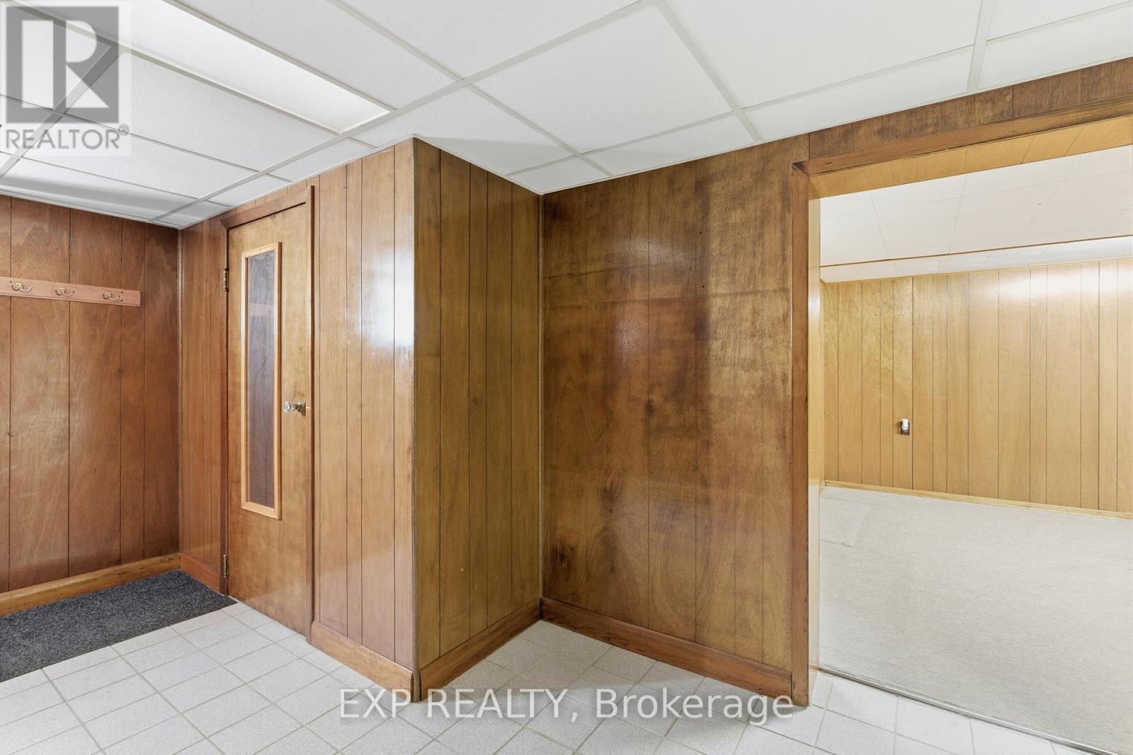 5893 Carman Street, Niagara Falls, Ontario  L2J 1S2 - Photo 28 - X12940386