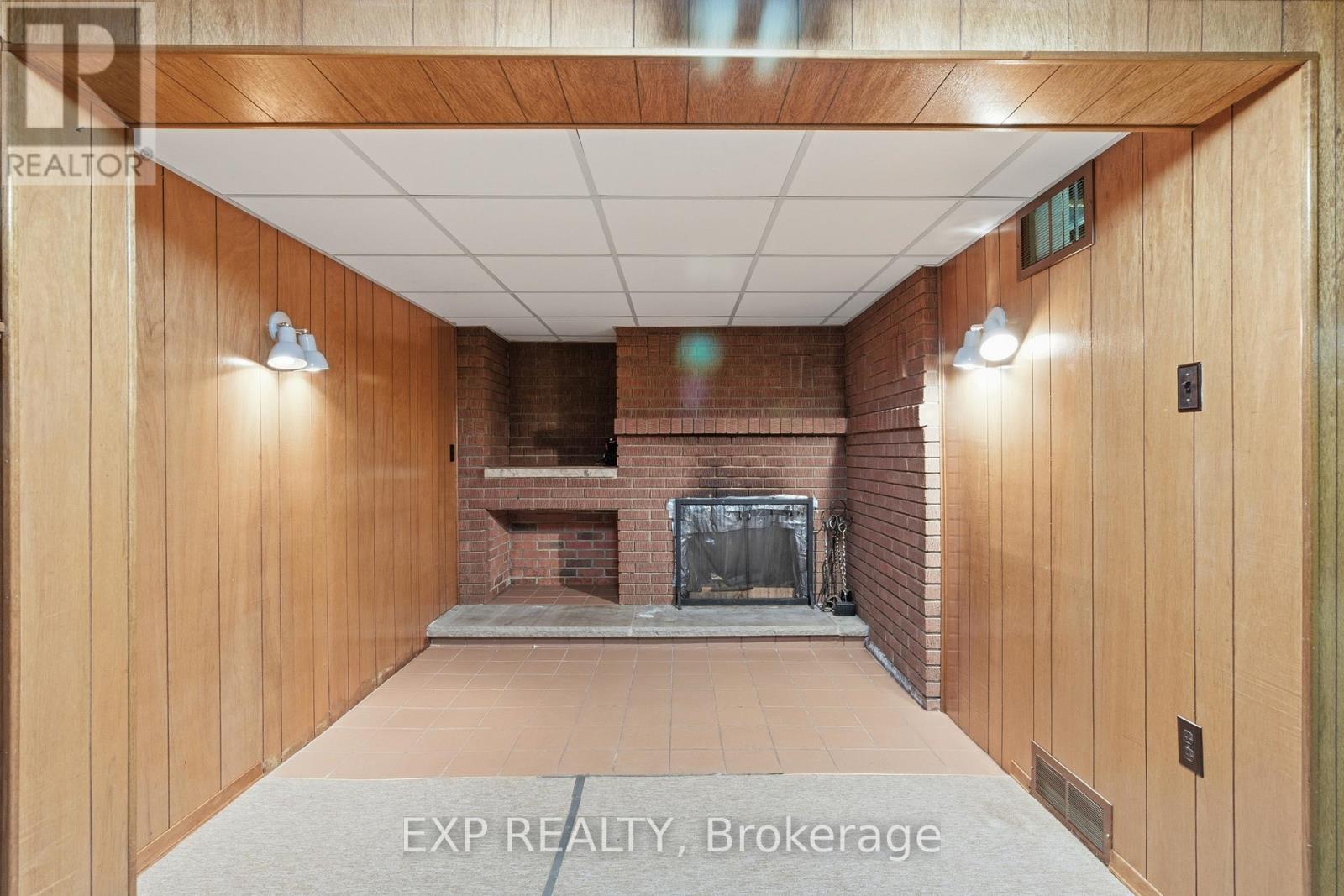 5893 Carman Street, Niagara Falls, Ontario  L2J 1S2 - Photo 33 - X12940386