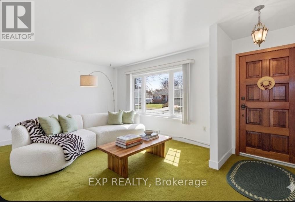 5893 Carman Street, Niagara Falls, Ontario  L2J 1S2 - Photo 8 - X12940386