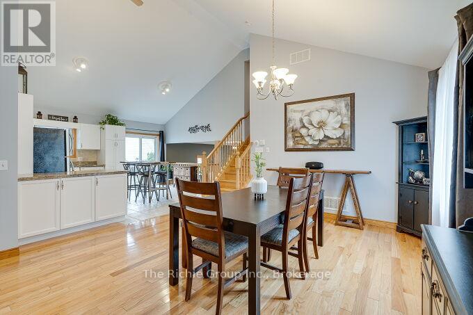 624 Cedar Street W, Shelburne, Ontario  L9V 2W6 - Photo 7 - X12940404