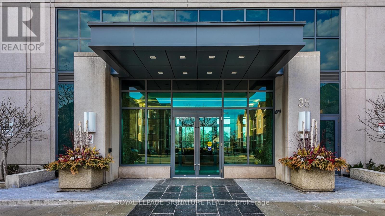 515 - 35 Brian Peck Crescent, Toronto, Ontario  M4G 0A5 - Photo 27 - C12939536