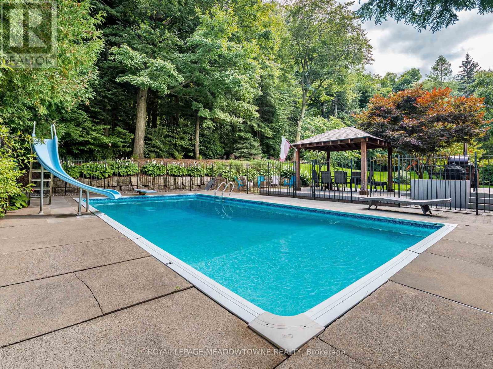 40 Hilltop Drive, Caledon, Ontario  L7C 1H6 - Photo 49 - W12784108