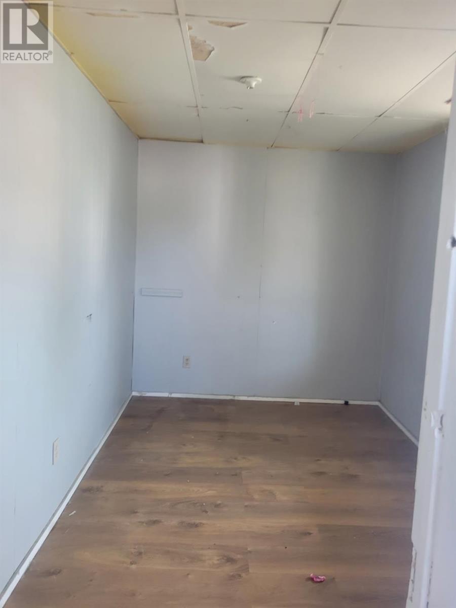 90-92 Wellington St W, Sault Ste. Marie, Ontario  P6A 1H1 - Photo 6 - SM260077