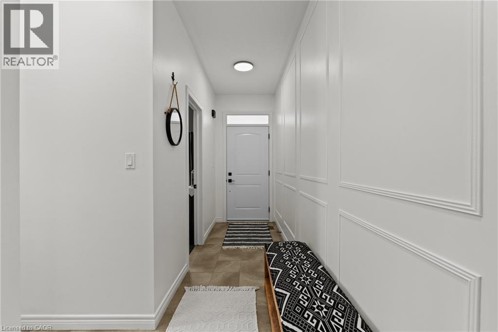 292 Keystone Crescent, Hamilton, Ontario  L0R 1P0 - Photo 4 - 40816432