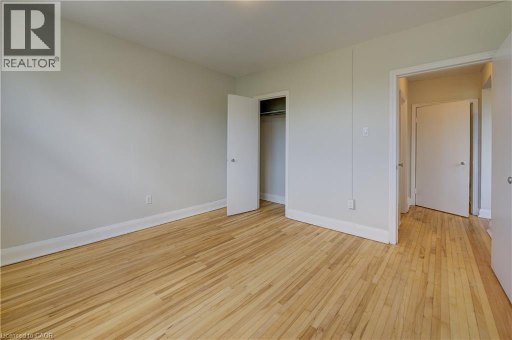 141 Chapel Street Unit# 13, Kitchener, Ontario  N2H 2T6 - Photo 11 - 40816281