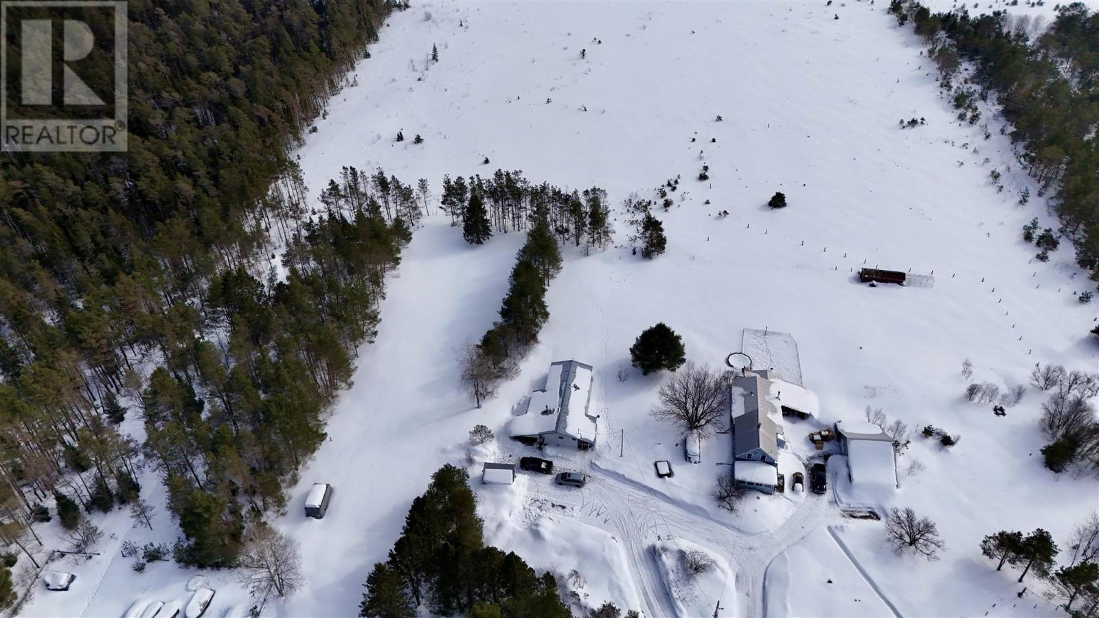 833 C Highway 552 E, Goulais River, Ontario  P0S 1E0 - Photo 27 - SM260583