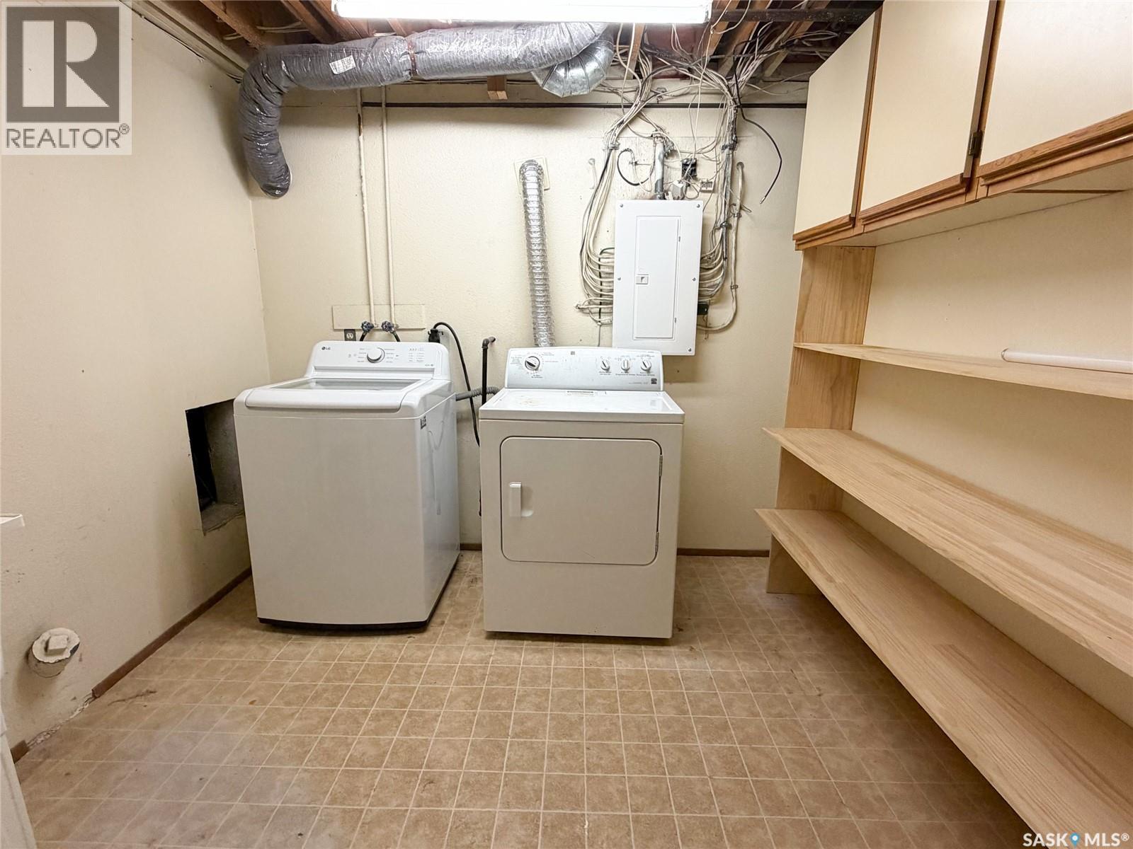 503 6th Avenue W, Meadow Lake, Saskatchewan  S9X 1B9 - Photo 26 - SK031732