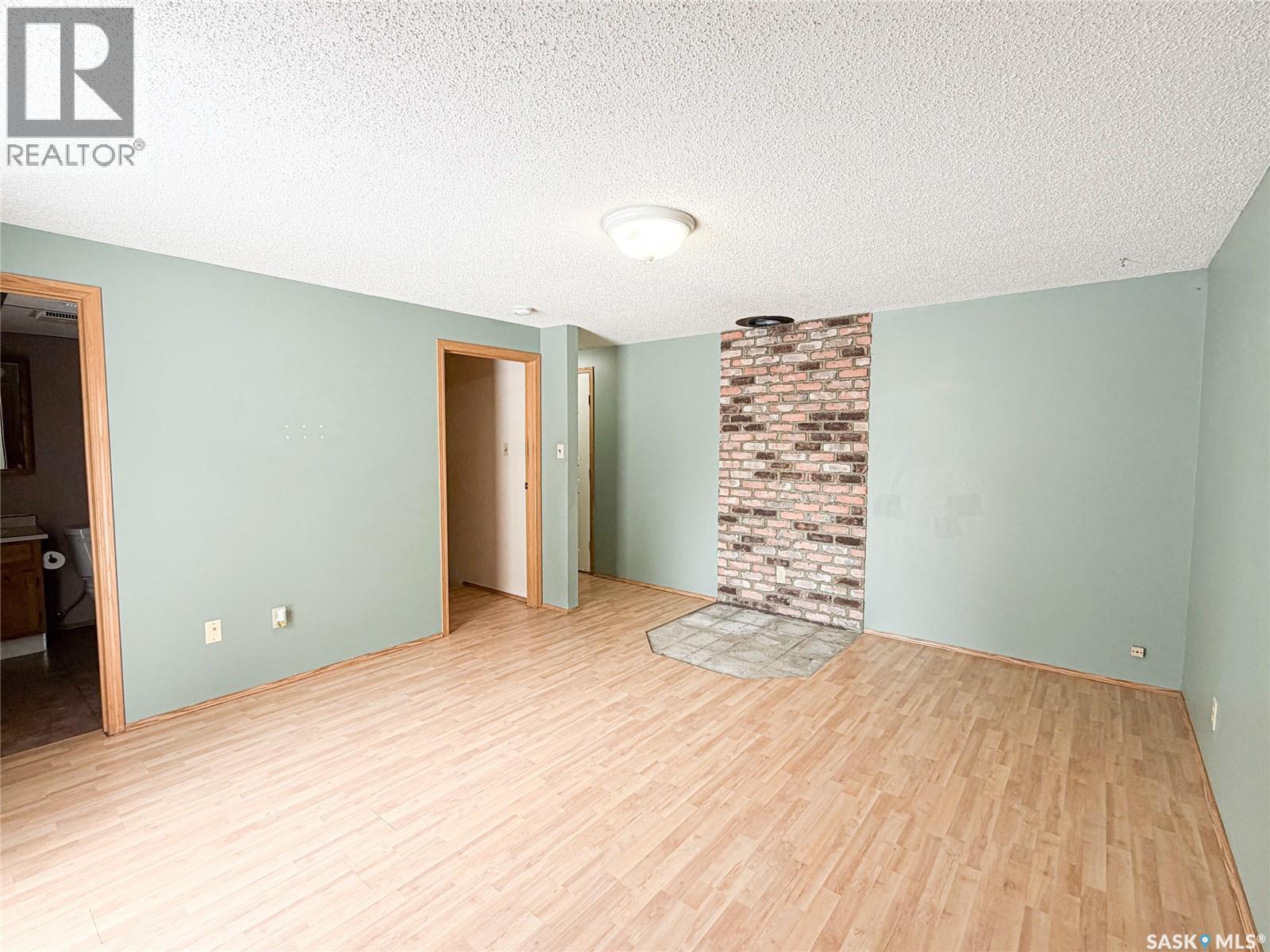 503 6th Avenue W, Meadow Lake, Saskatchewan  S9X 1B9 - Photo 20 - SK031732