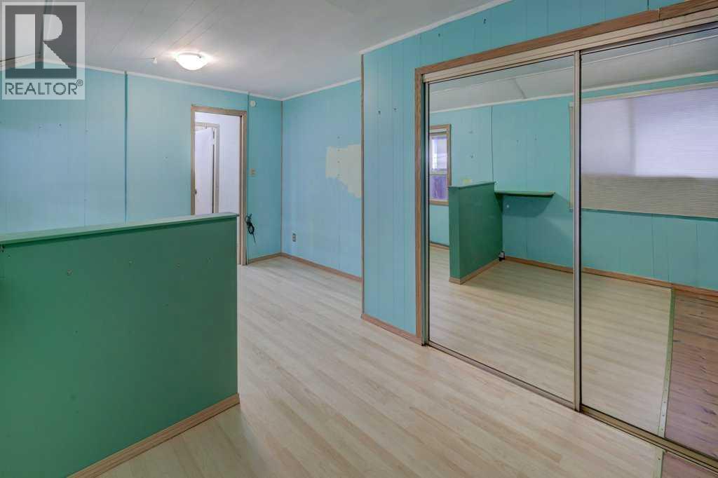 221 31 Avenue NE, Calgary, Alberta  T2E 2G1 - Photo 14 - A2274160