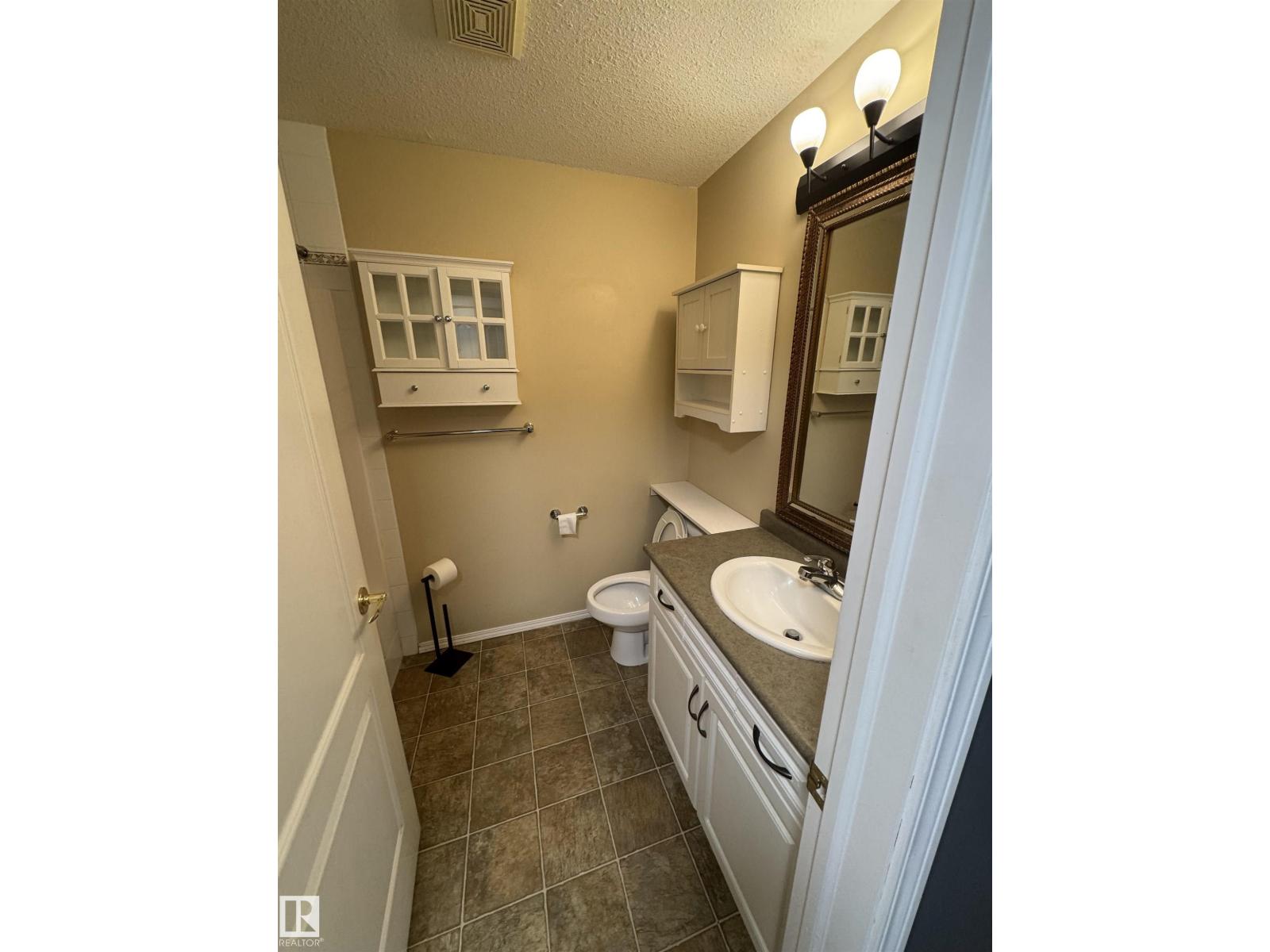 Unknown Address, ,     - Photo 14 - E4479777