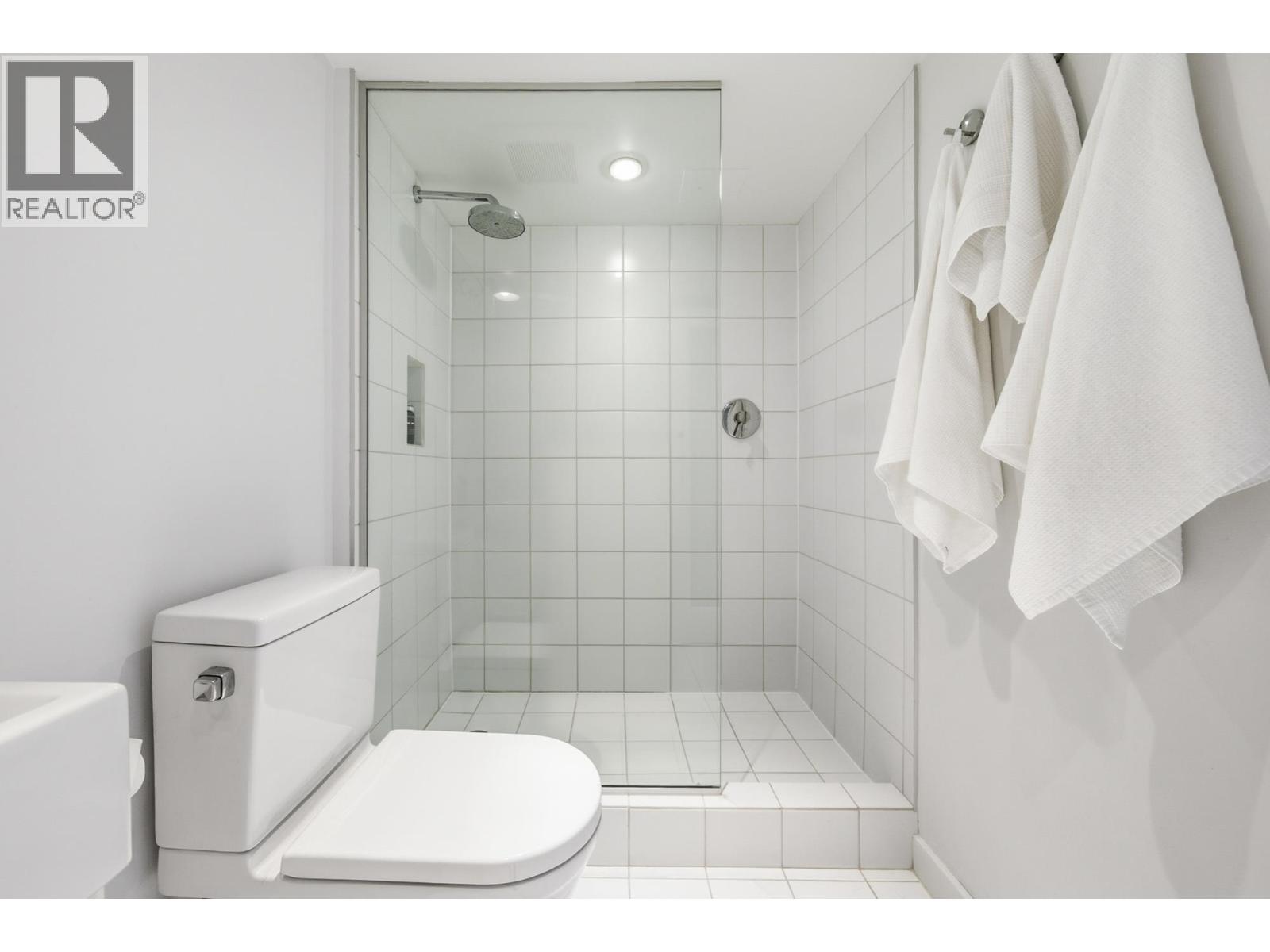 1806 1725 Pendrell Street, Vancouver, British Columbia  V6G 2X7 - Photo 18 - R3103595