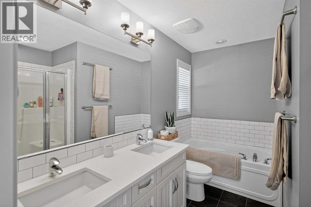 32 Marquis Green SE, Calgary, Alberta  T3M 1X7 - Photo 23 - A2295676