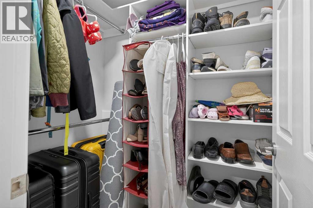 32 Marquis Green SE, Calgary, Alberta  T3M 1X7 - Photo 37 - A2295676