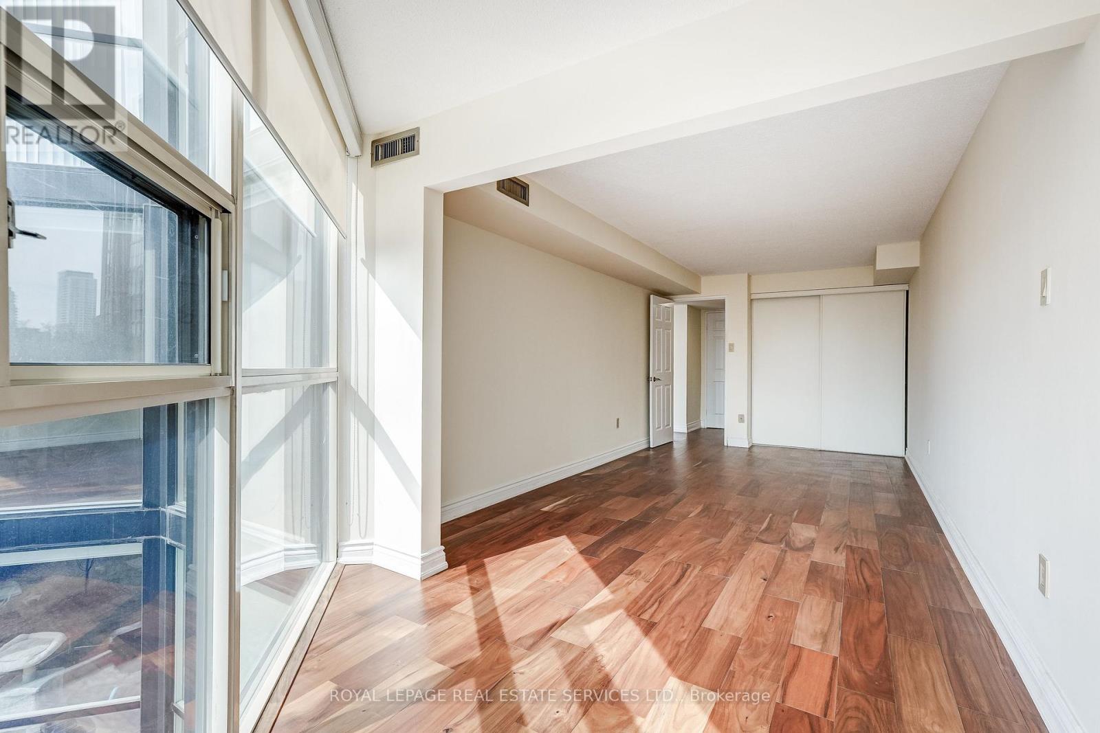 413 - 705 King Street W, Toronto, Ontario  M5V 2W8 - Photo 21 - C12939430