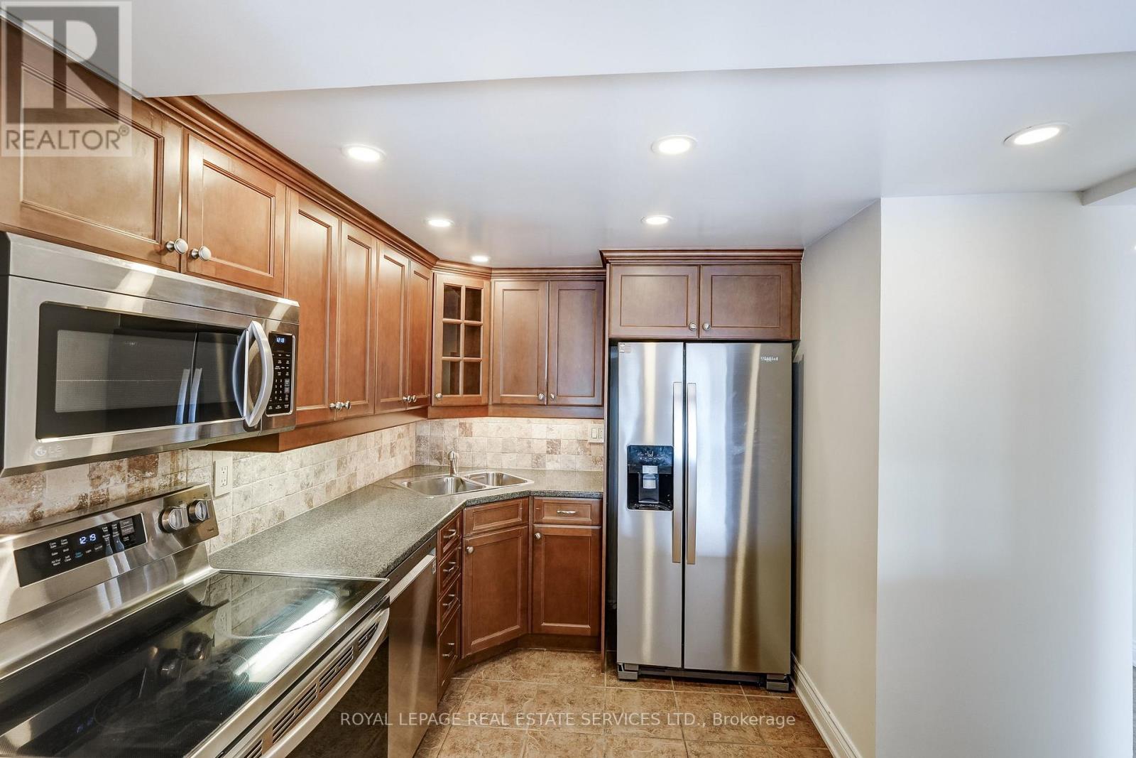 413 - 705 King Street W, Toronto, Ontario  M5V 2W8 - Photo 25 - C12939430