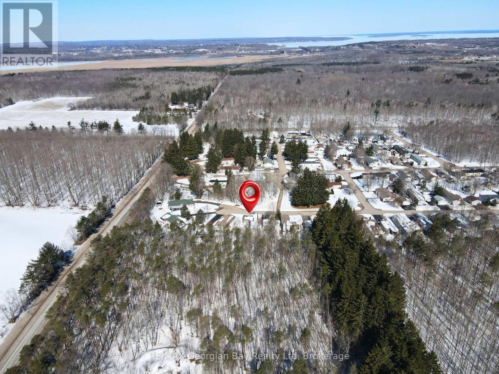43 Highland Ave - 5411 Elliott Side Road, Tay, Ontario  L4R 4K3 - Photo 25 - S12940546