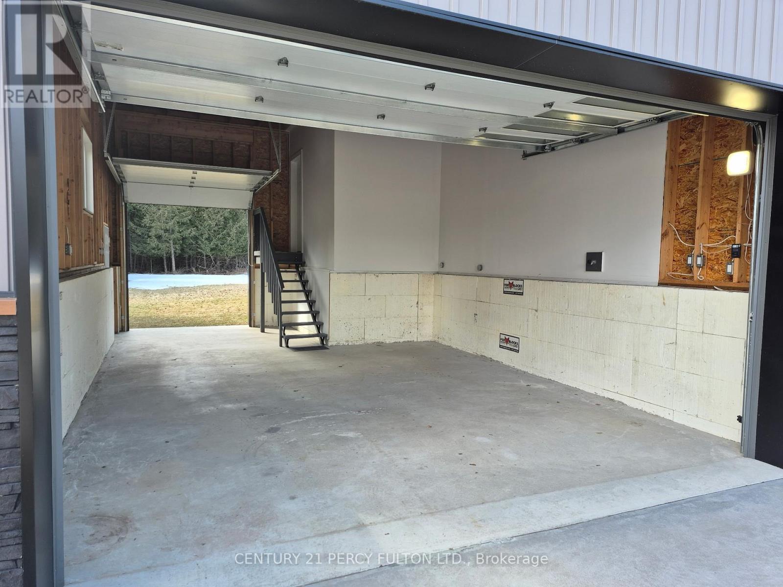 9243 County Road 1, Adjala-Tosorontio, Ontario  L0N 1P0 - Photo 35 - N12940146