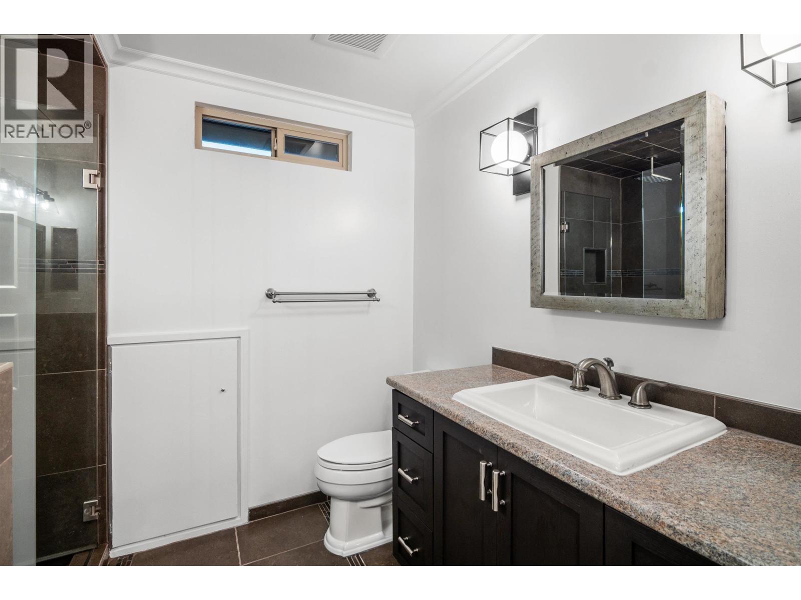 6640 Shawnigan Place, Richmond, British Columbia  V7E 4W9 - Photo 11 - R3104912