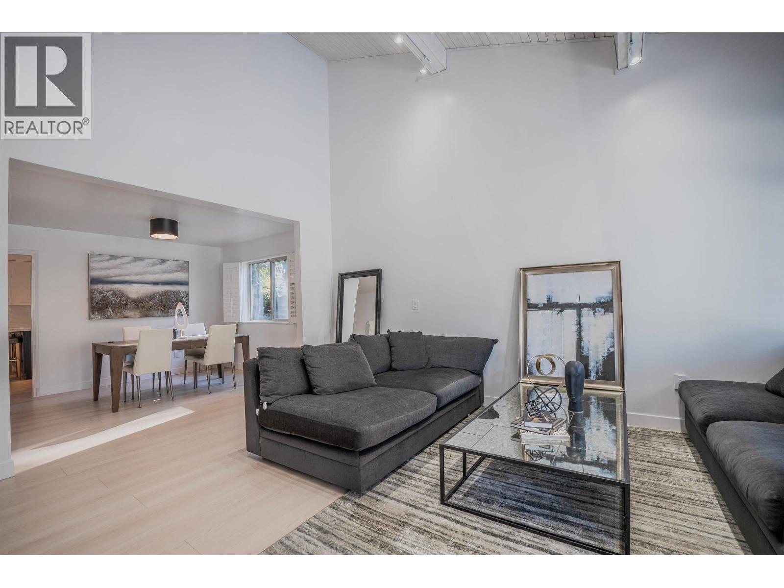 6640 Shawnigan Place, Richmond, British Columbia  V7E 4W9 - Photo 3 - R3104912