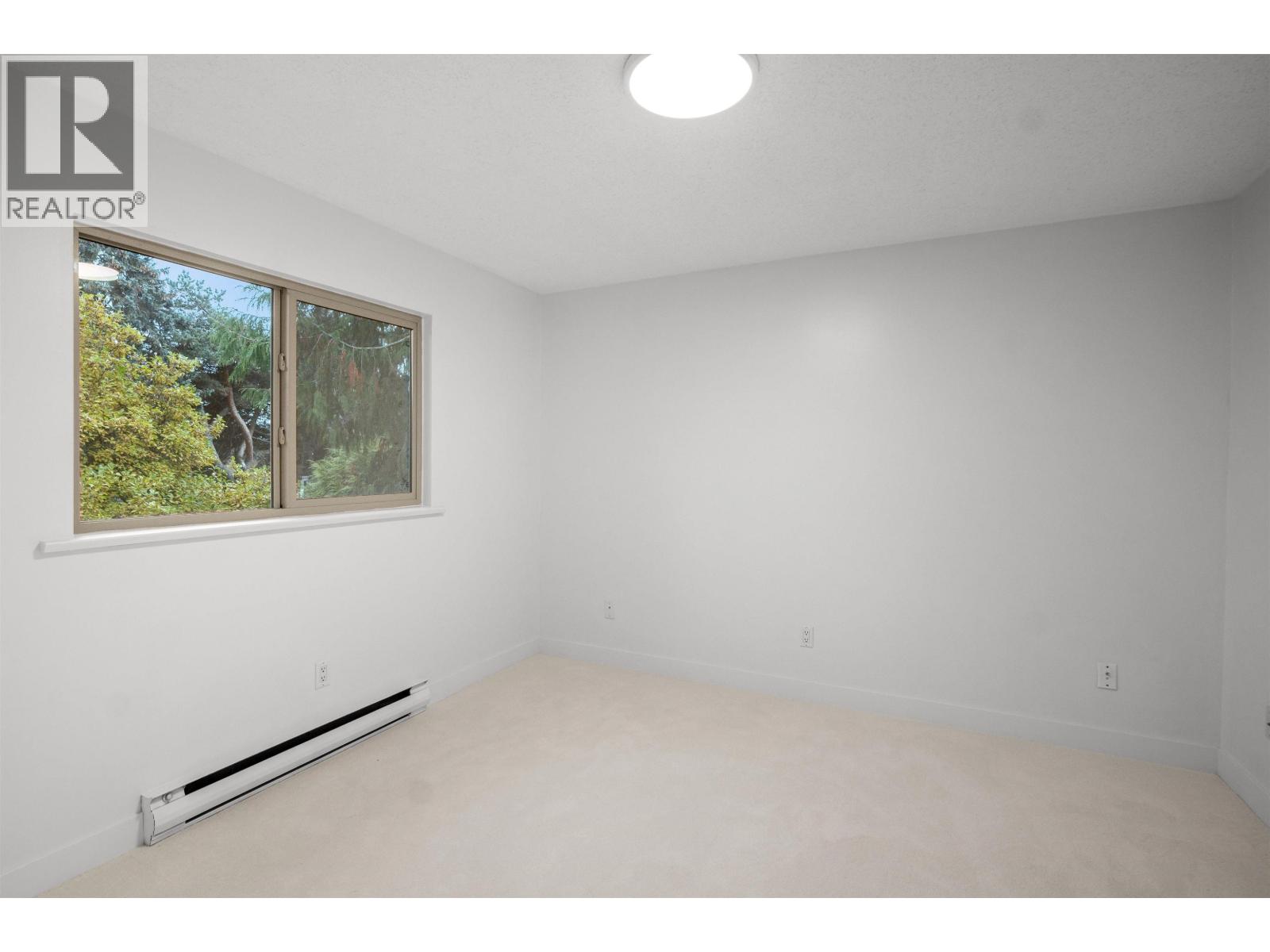 6640 Shawnigan Place, Richmond, British Columbia  V7E 4W9 - Photo 12 - R3104912