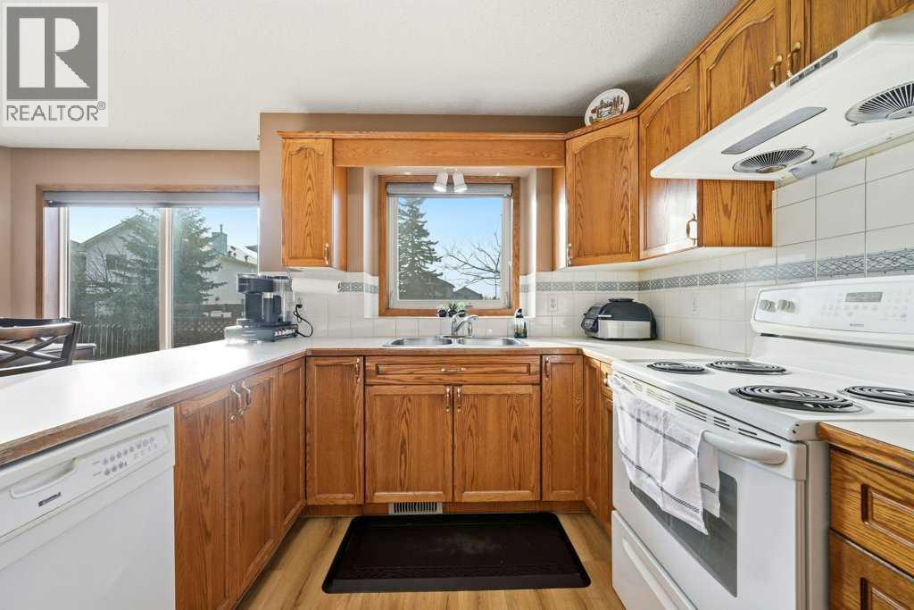 63 Coral Springs Green NE, Calgary, Alberta  T3J 3S5 - Photo 13 - A2287167