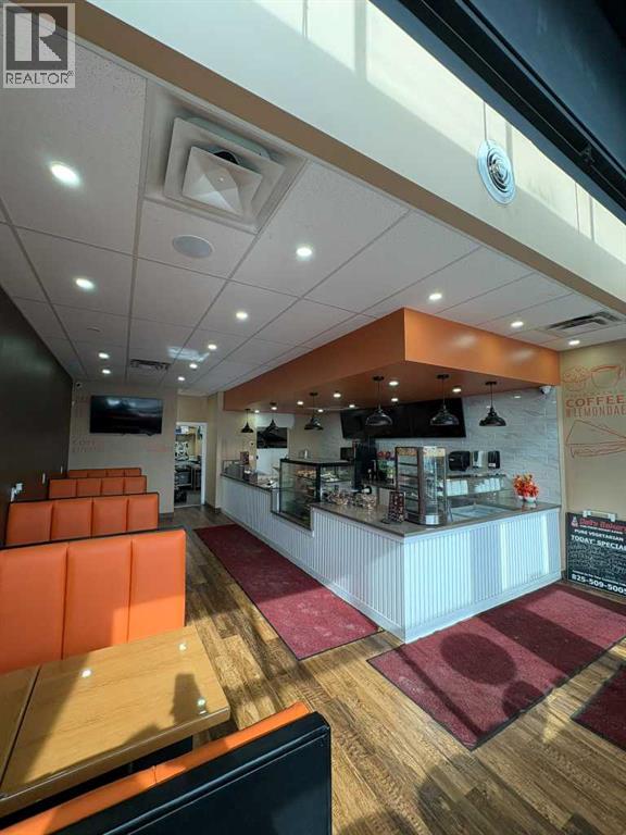 Unknown Address, ,    - Photo 3 - A2291730