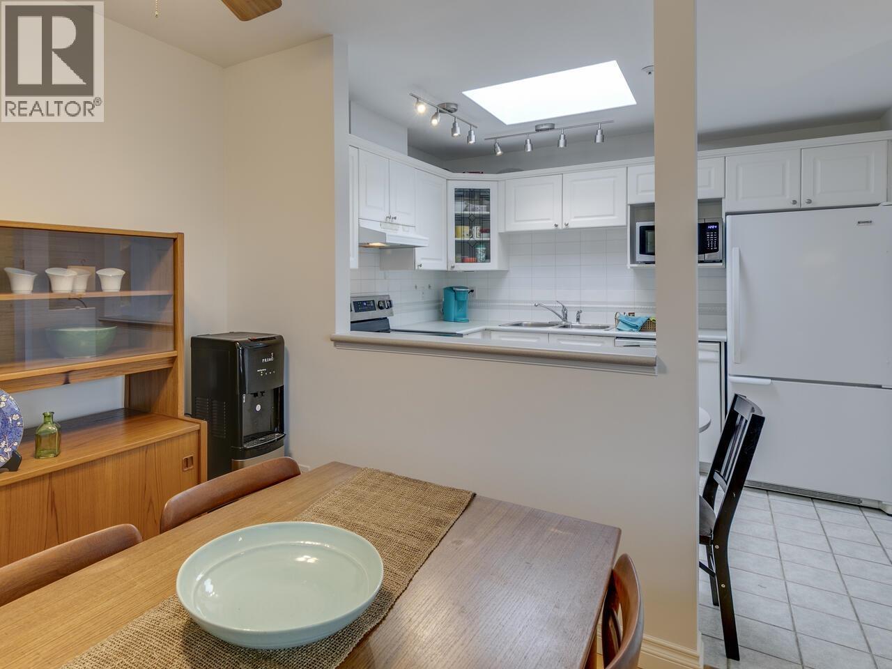 414 128 W 8th Street, North Vancouver, British Columbia  V7M 3M1 - Photo 8 - R3105362