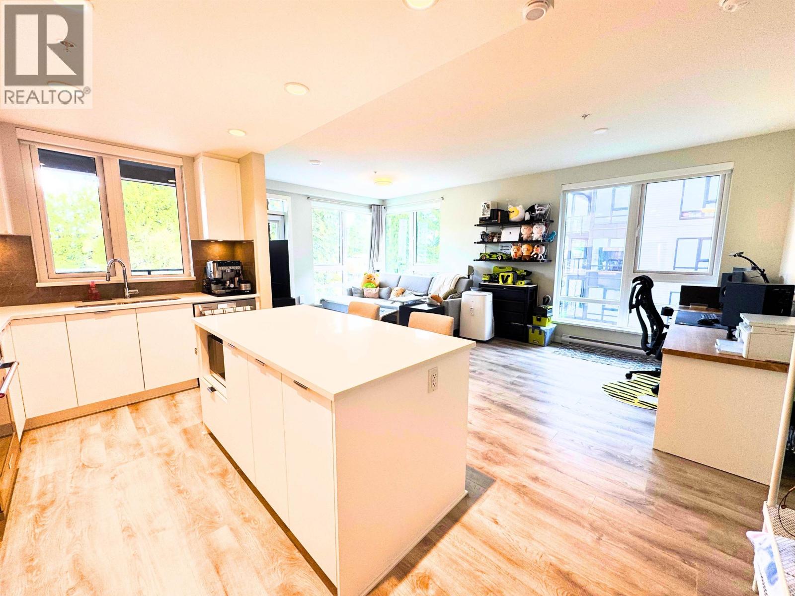 420 615 Cottonwood Avenue, Coquitlam, British Columbia  V3J 2S5 - Photo 10 - R3105383