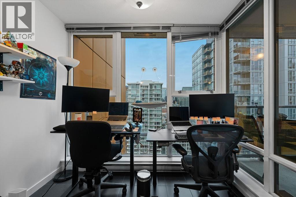 2205 111 W Georgia Street, Vancouver, British Columbia  V6B 1T8 - Photo 11 - R3105393