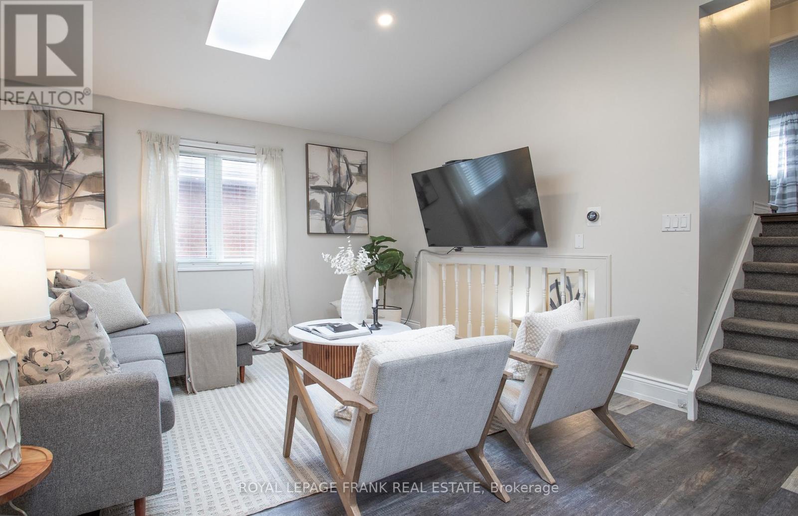 35 Dale Park Drive, Clarington, Ontario  L1E 2Z4 - Photo 9 - E12940490