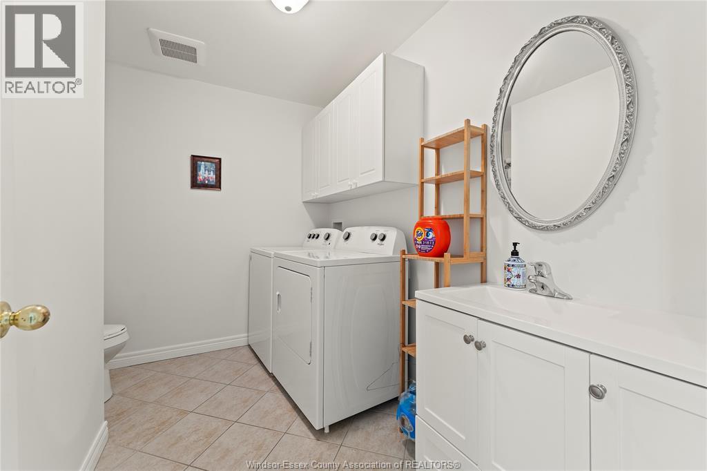 1928 Questa Drive, Windsor, Ontario N8P 1M5 - Photo 12 - 26006644