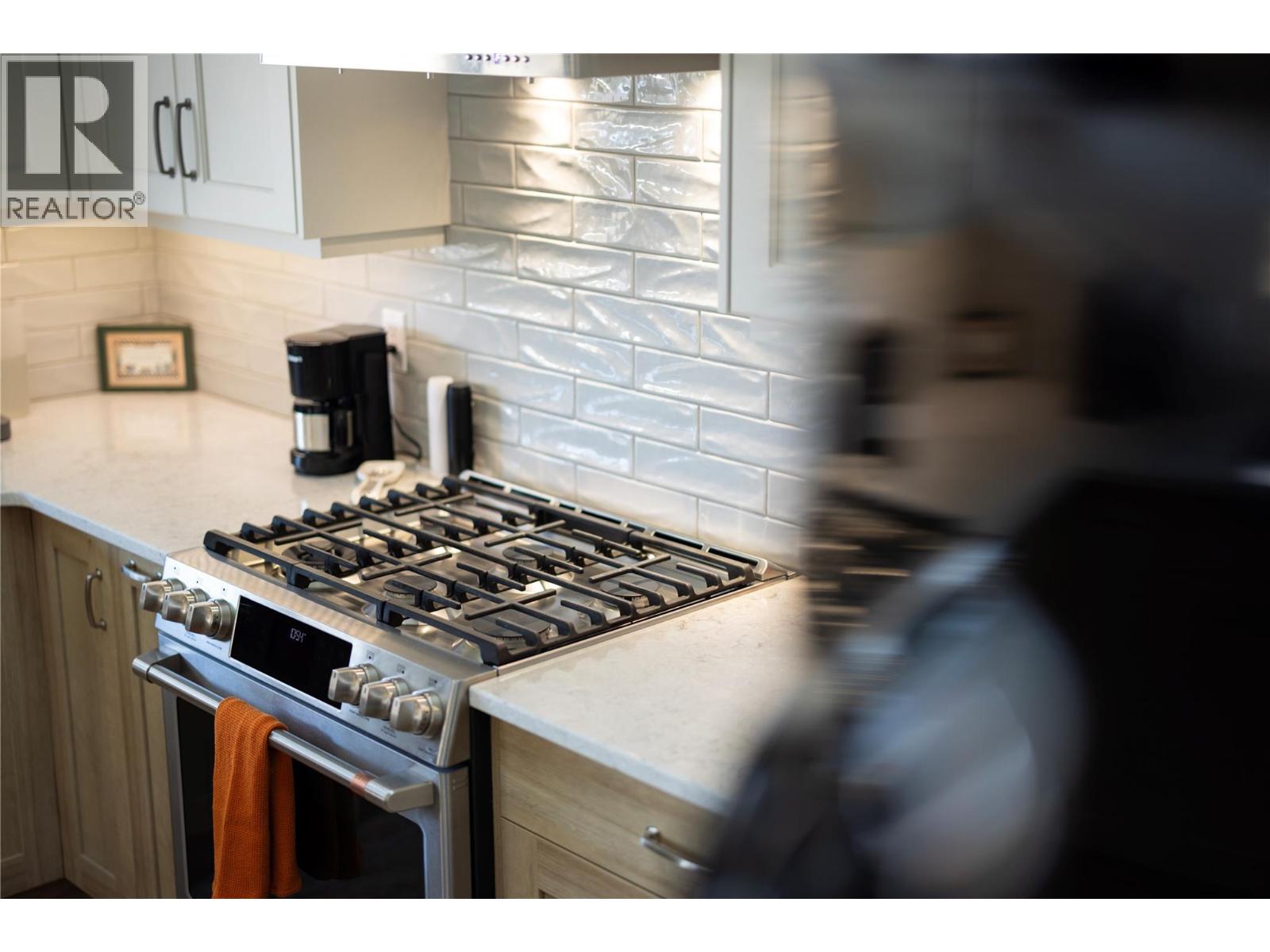 815 GALIANO Road Vernon, BC V1B3B3_12