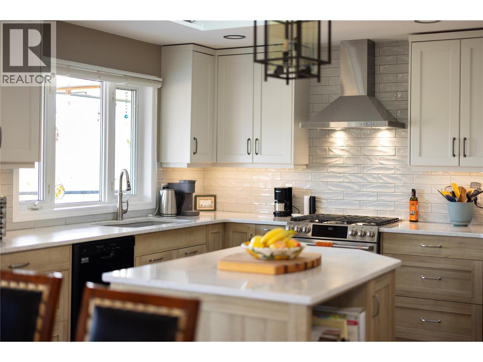 815 GALIANO Road Vernon, BC V1B3B3_10