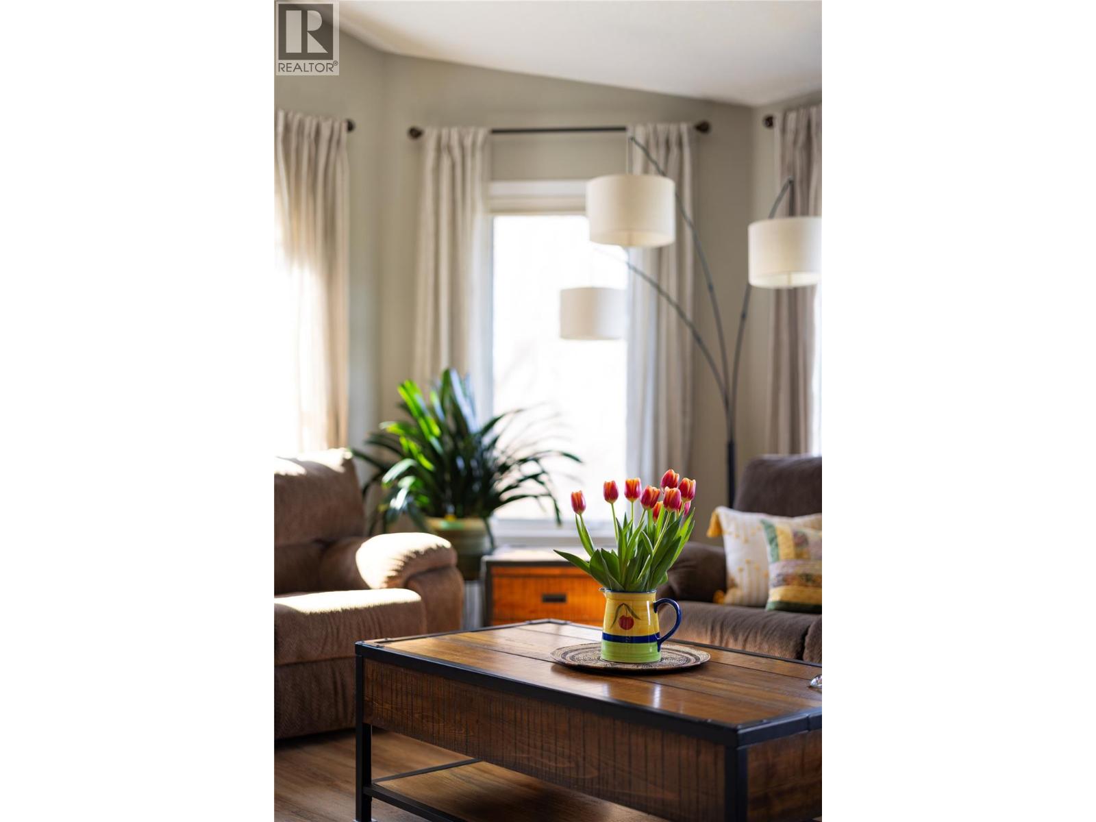 815 GALIANO Road Vernon, BC V1B3B3_15