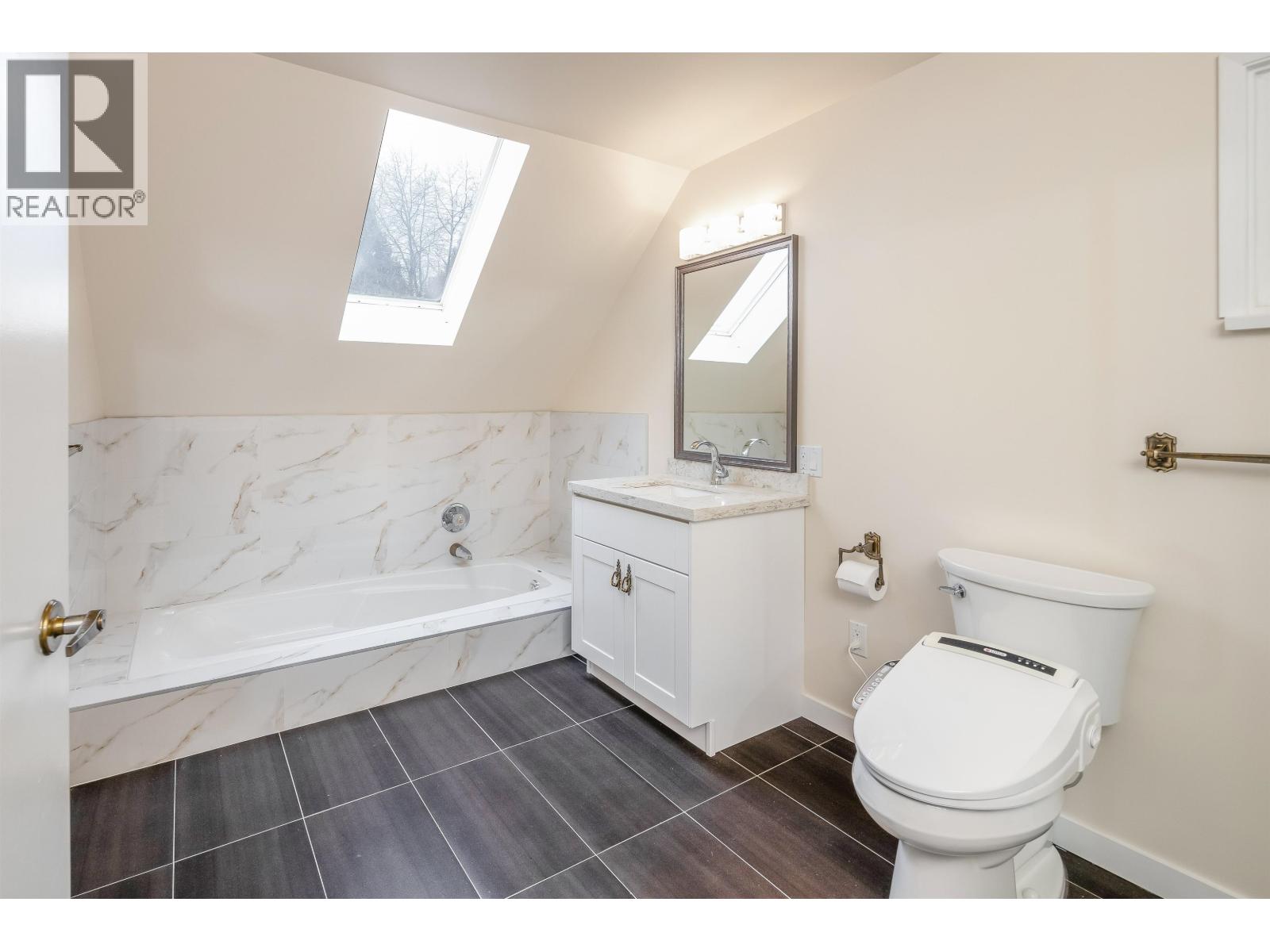 7720 No. 1 Road, Richmond, British Columbia  V7C 1T6 - Photo 19 - R3105352