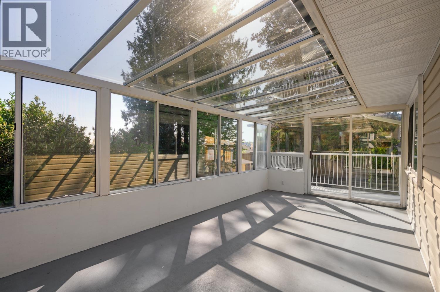 320 Walker Street, Coquitlam, British Columbia  V3K 4C9 - Photo 25 - R3105395