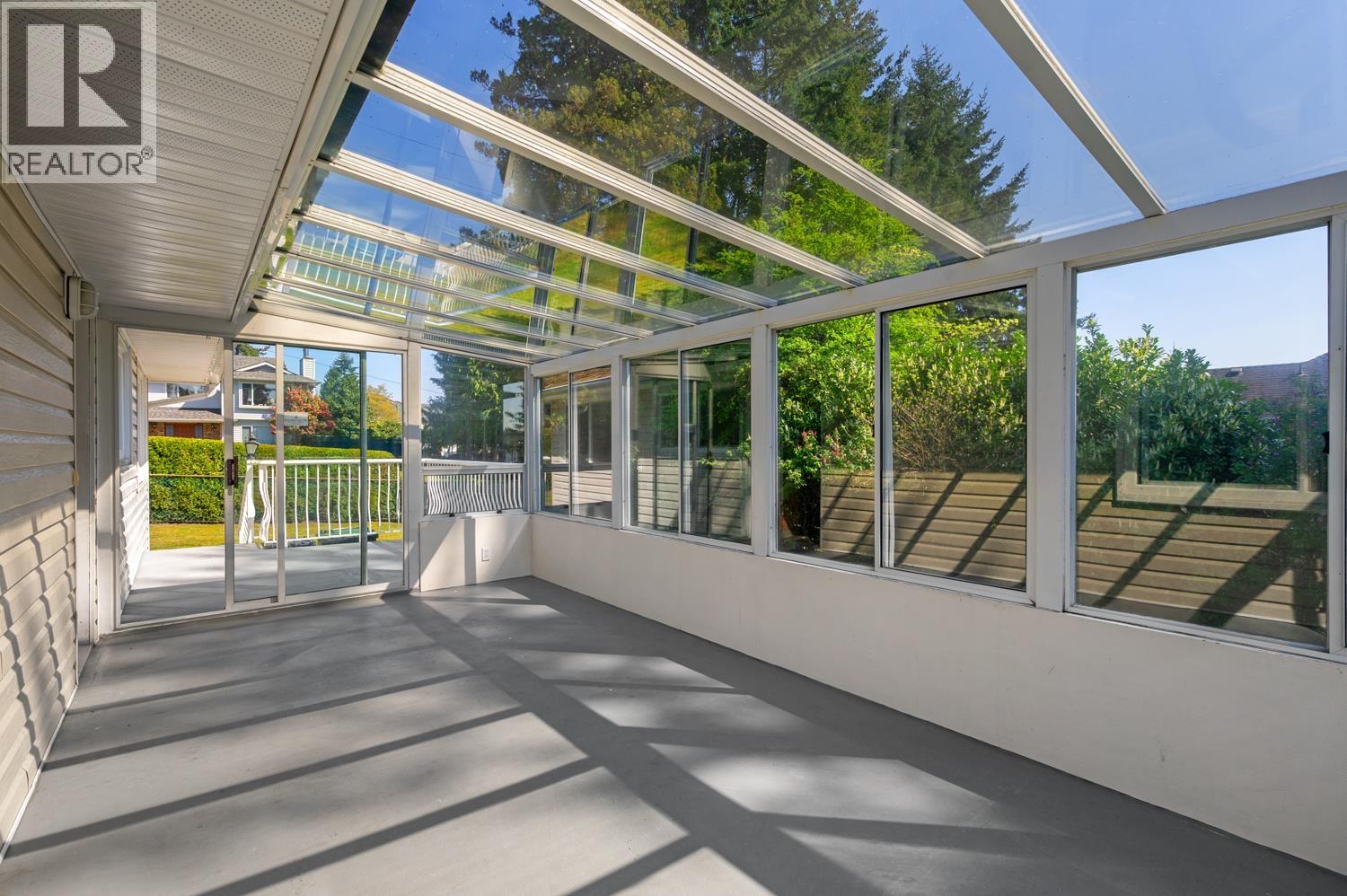 320 Walker Street, Coquitlam, British Columbia  V3K 4C9 - Photo 27 - R3105395