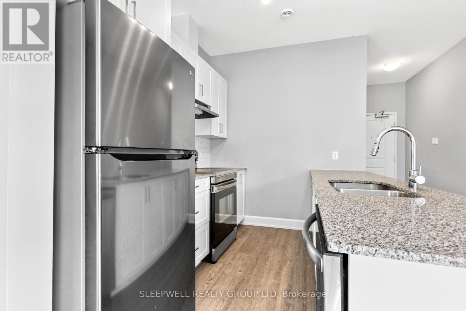 308 - 975 North Russell Road, Russell, Ontario  K4R 0L9 - Photo 3 - X12940486