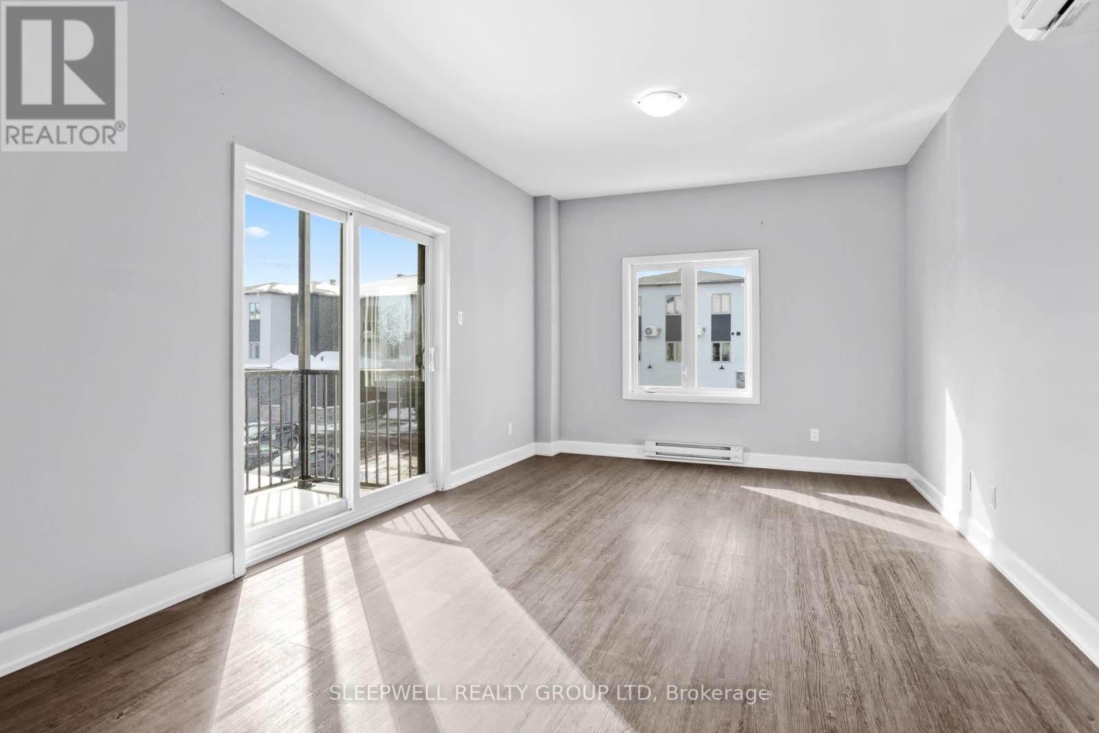 308 - 975 North Russell Road, Russell, Ontario  K4R 0L9 - Photo 4 - X12940486