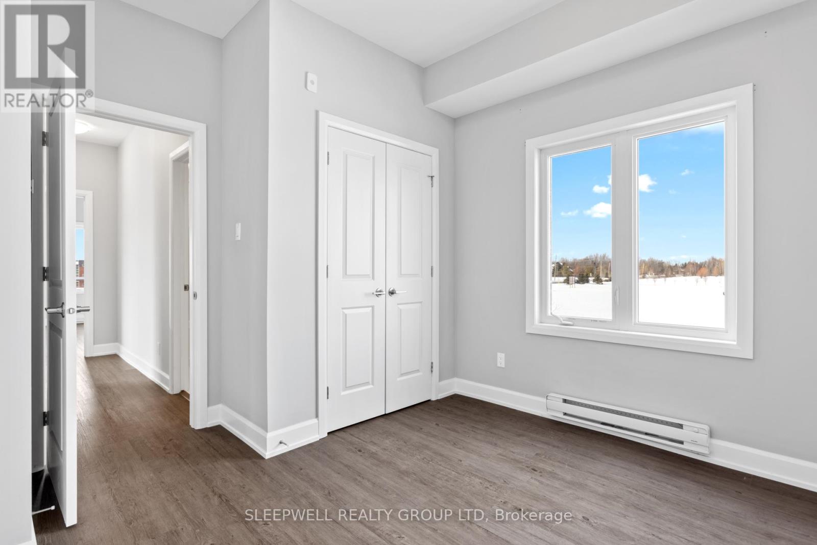 308 - 975 North Russell Road, Russell, Ontario  K4R 0L9 - Photo 7 - X12940486