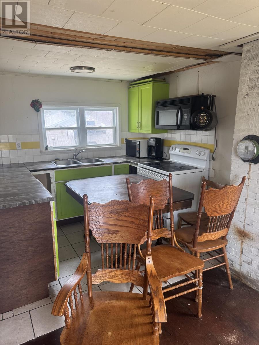 2070 Cape Bear Road, Beach Point, Prince Edward Island  C0A 1W0 - Photo 9 - 202605786