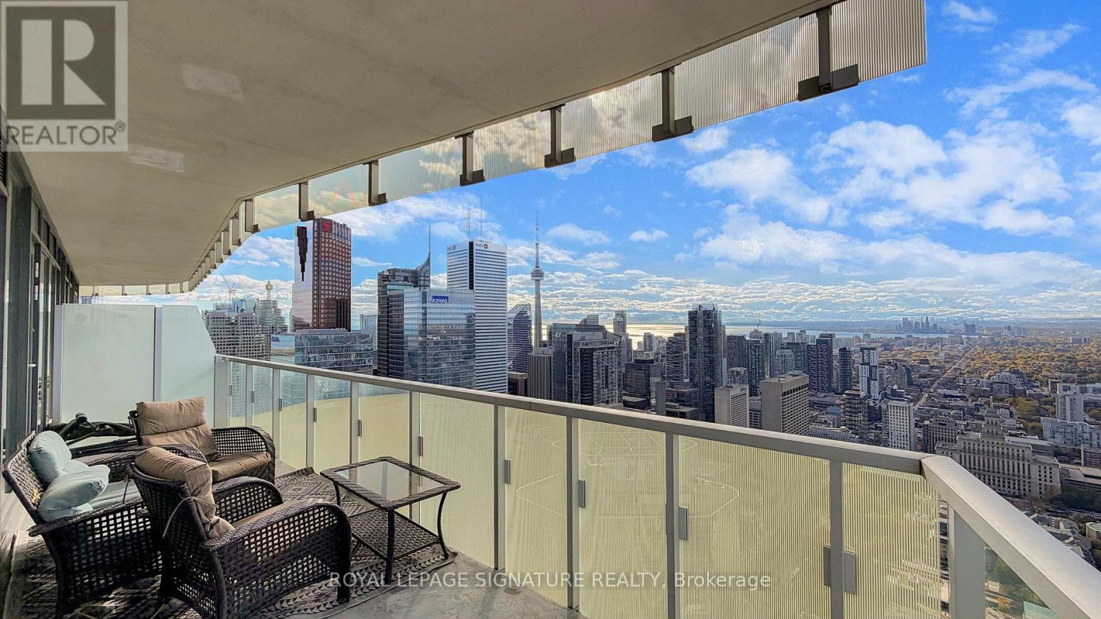 5811 - 197 Yonge Street, Toronto, Ontario  M5B 0C1 - Photo 20 - C12940484