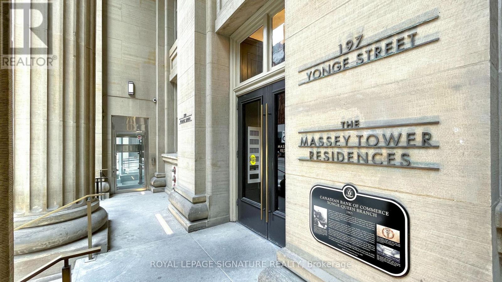 5811 - 197 Yonge Street, Toronto, Ontario  M5B 0C1 - Photo 41 - C12940484