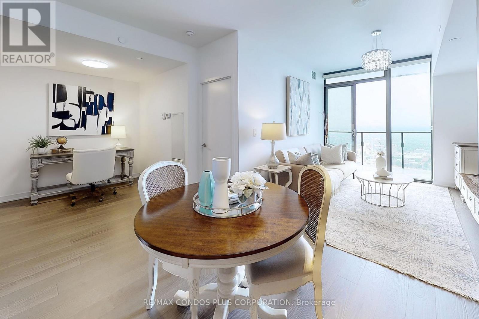 5406 - 11 Wellesley Street W, Toronto, Ontario  M4Y 0G4 - Photo 12 - C12940488